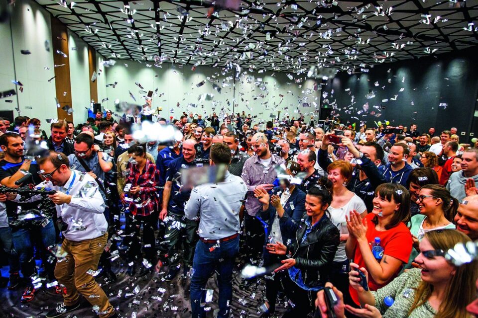 Organizacja imprezy integracyjnej - co musisz wiedzieć?