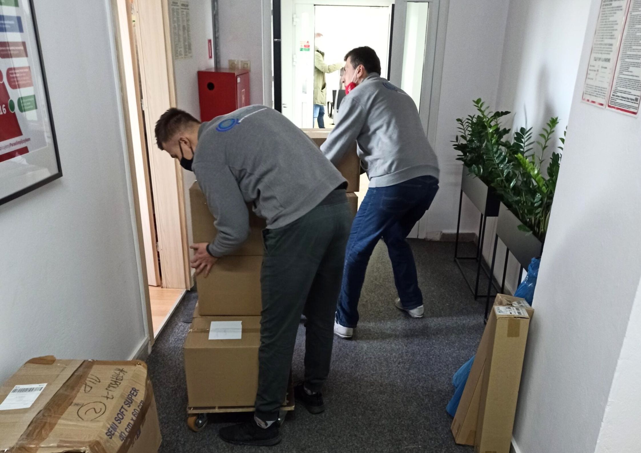 QPACK Przeprowadzki biur w Warszawie